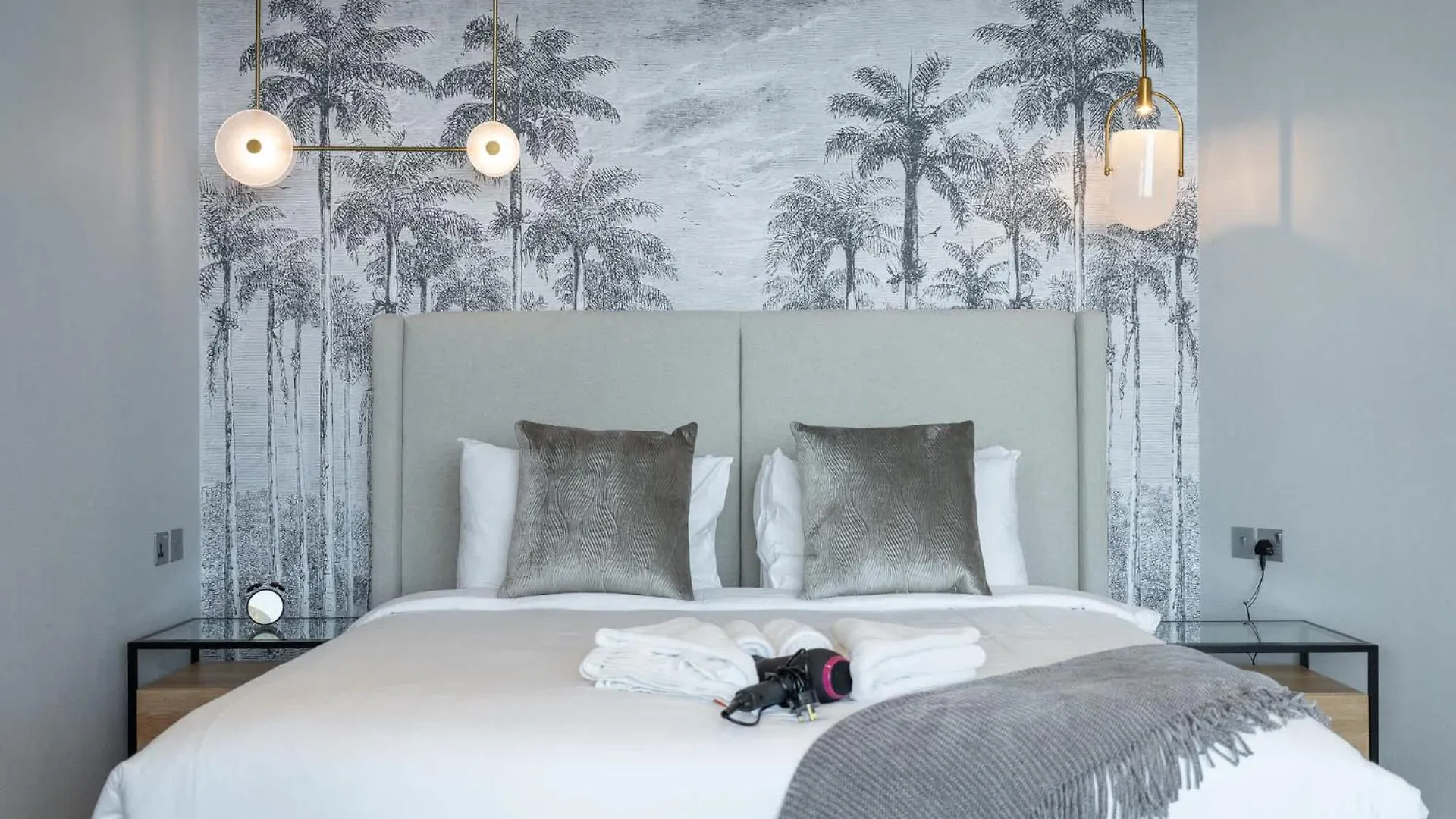 Stylish Studio Apartment With Impressive Decor And Furniture At Sky Garden! Dubaj 0*,  Spojené arabské emiráty