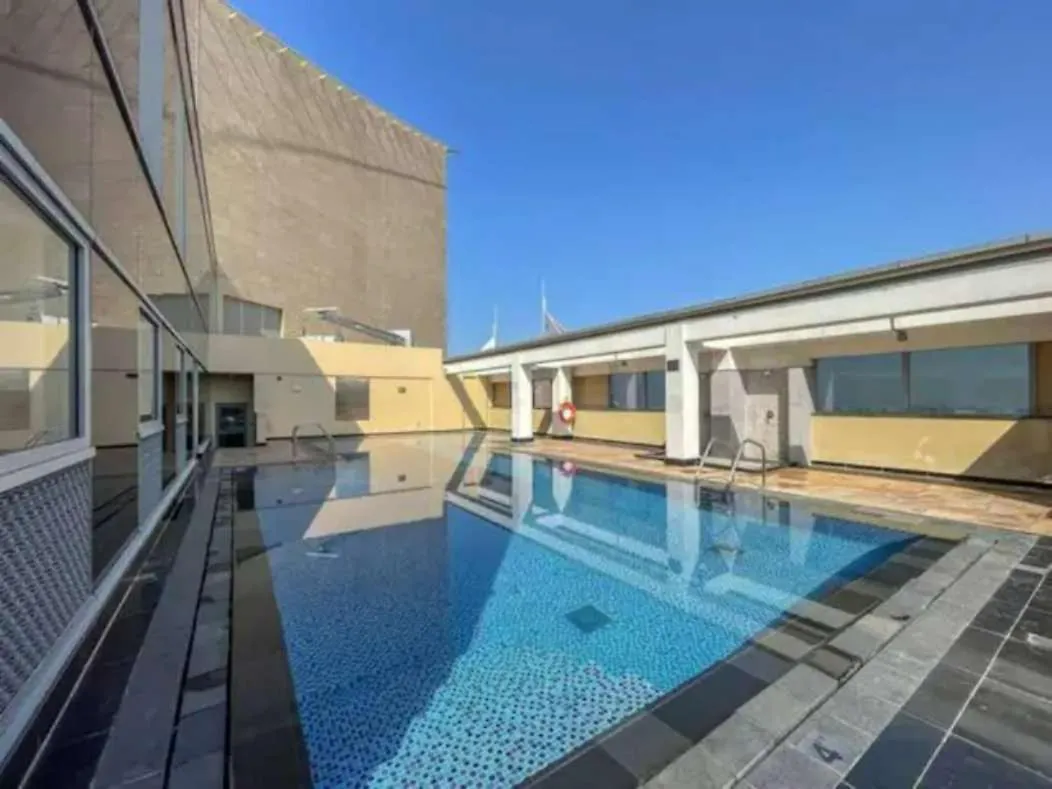 Stylish Studio Apartment With Impressive Decor And Furniture At Sky Garden! Dubai