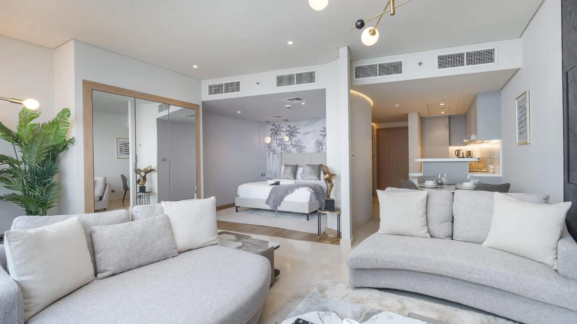Stylish Studio Apartment With Impressive Decor And Furniture At Sky Garden! Dubai