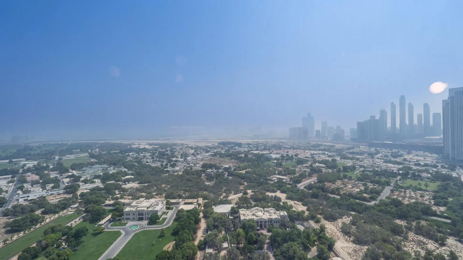 Stylish Studio Apartment With Impressive Decor And Furniture At Sky Garden! Dubai